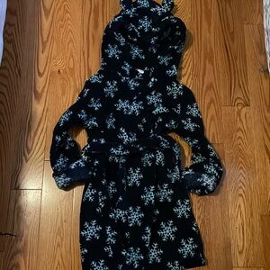 Gap Soft Fleece Snowflake Robe - 4 years